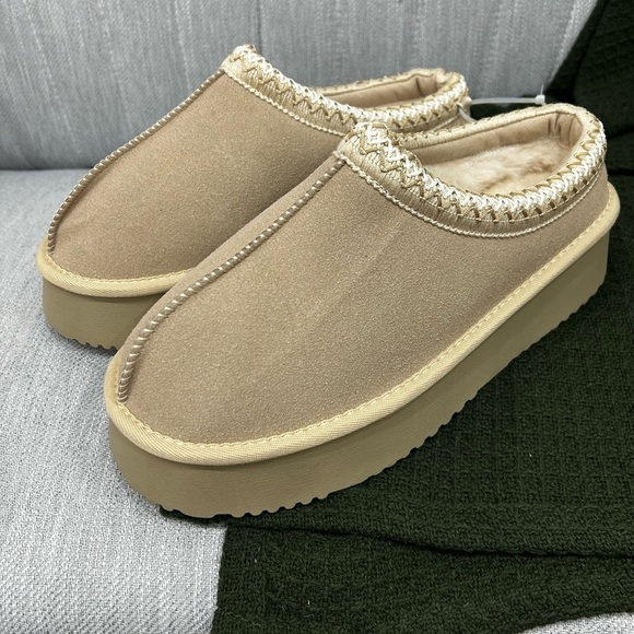 Shoes - Women's Tan Slip-On Shoes